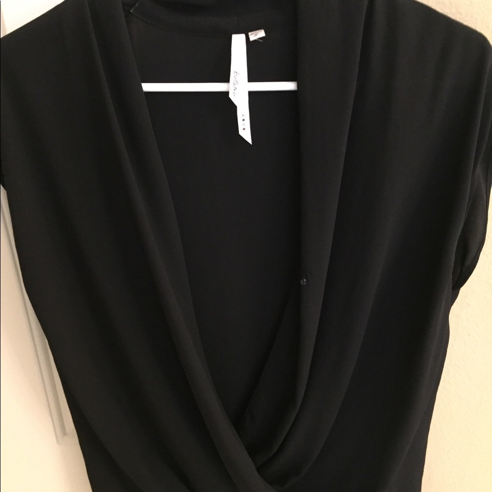 Beautiful black sleeveless Nordstrom wrap blouse!